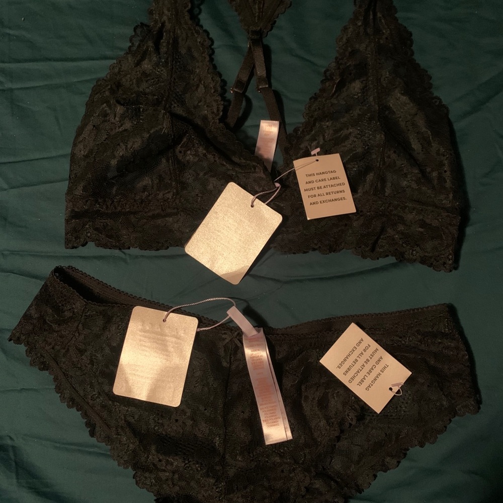 Rihanna Savage X Fenty lace bra & thong panty